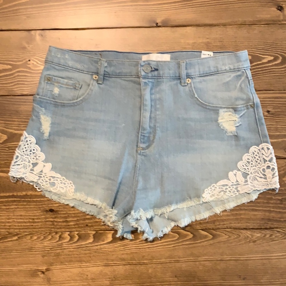 White Wash High Waisted Jean Shorts.